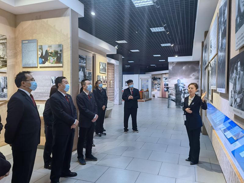 不忘初心砥砺前行灵石县人民检察院干警集体参观何泽慧院士纪念馆